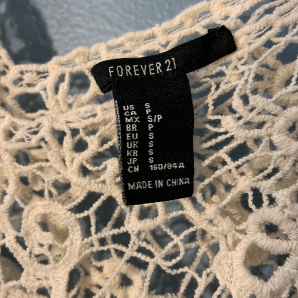 Cream Lacey Cover Up - Picture 5 of 7